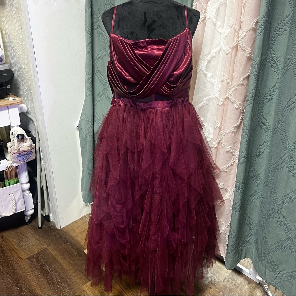 Fashion Nova Burgundy Maxi Dress - Picture 2 of 6